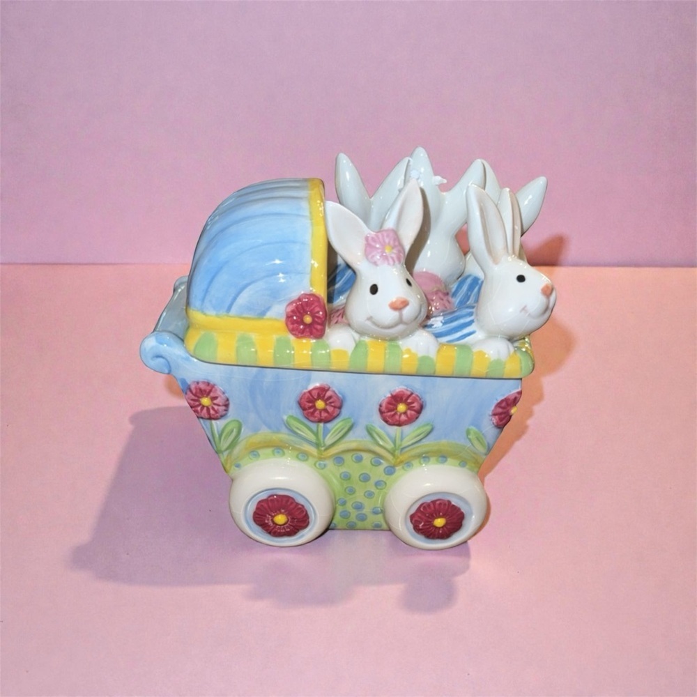 Vintage Easter Fitz & Floyd "Easter Parade" Lidded Box New In Box 5" x6" - Picture 6 of 9